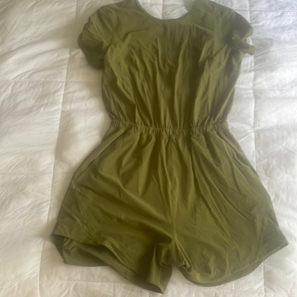 Lululemon romper